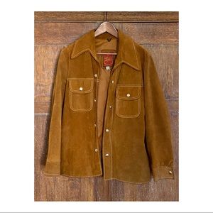 YOUR HOT BOYFRIEND NEEDS THIS! Vintage Suede 🧥